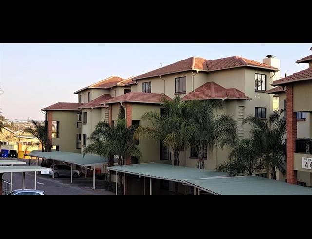 3 BEDROOM APARTMENT FOR SALE IN PAULSHOF